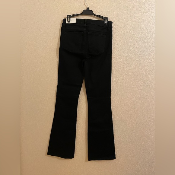 Ann Taylor Sculpting Pocket Mid Rise Boot Cut Jeans in Black nwt - Picture 5 of 7